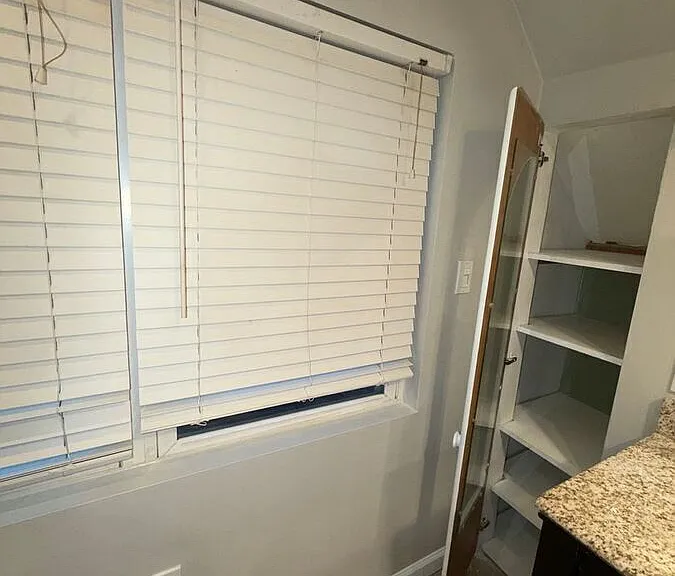 808 Templecliff Rd — Photo 17
