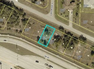 1112 Meadow RD, LEHIGH ACRES, FL 33973