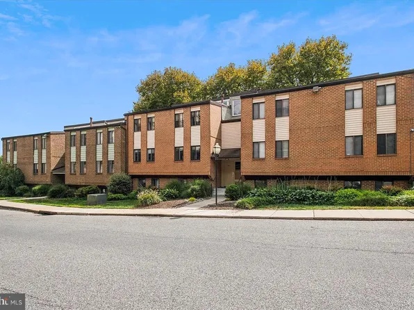 1811 Snow Meadow Ln Unit T1, Baltimore, MD 21209