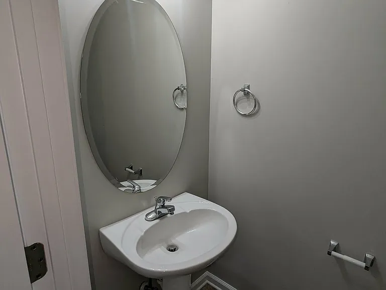 2961 S Rutherford Blvd #C7 — Photo 5