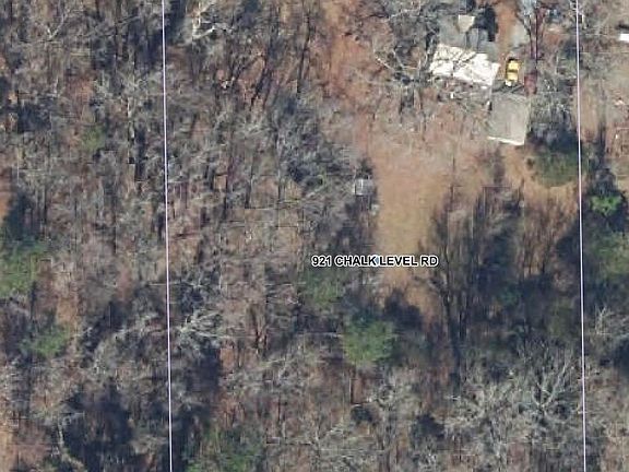 3rd image of 921 Chalk Level Rd