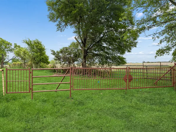 4130 County Road 4130, Bonham, TX 75418