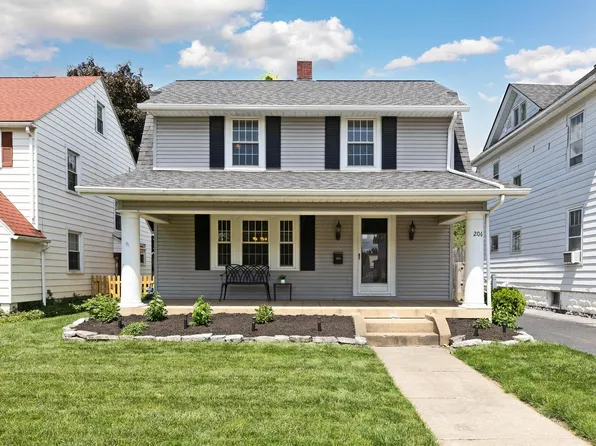 206 Jefferson Rd, Newark, OH 43055
