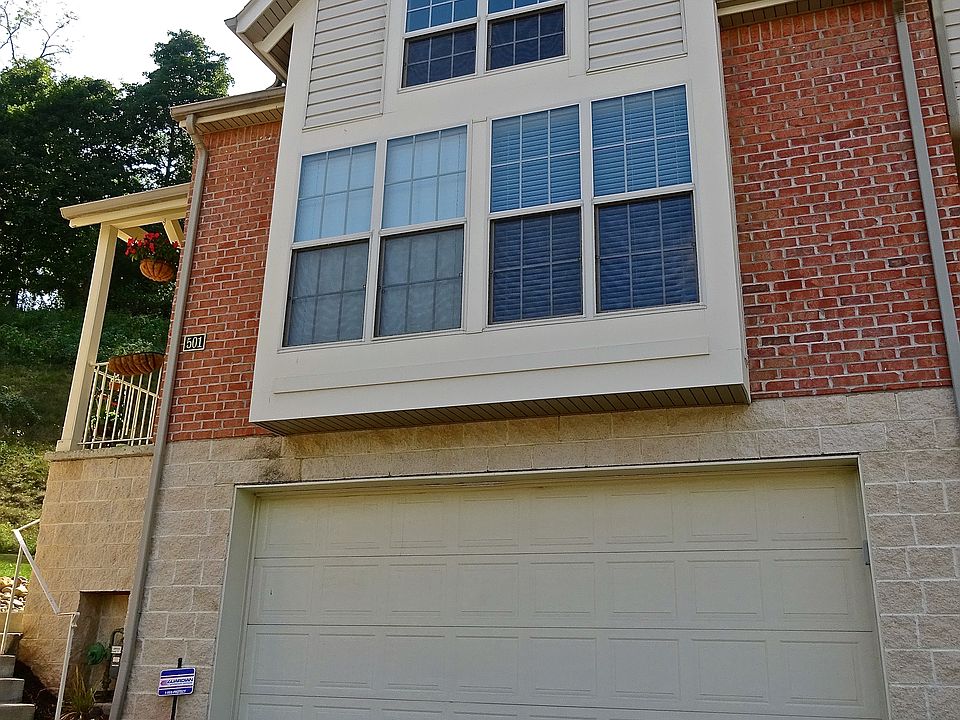 1st image of 501 Berrington Ct