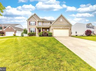 330 Carriage Dr, Mount Royal, NJ 08061