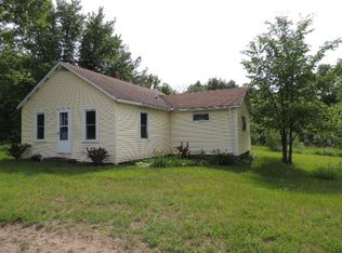 391 Mason St, Morrisonville, NY 12962