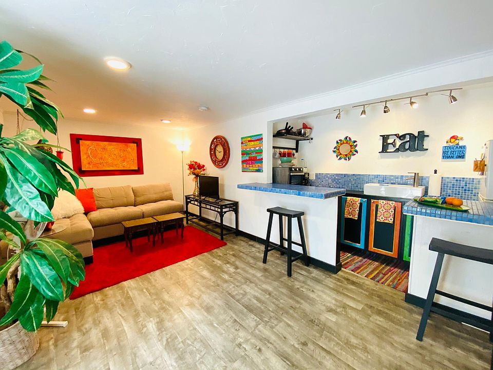 1st image of 714 Goodrich Ave #B