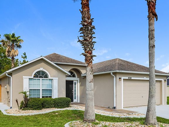 3rd image of 4084 Half Moon Cir