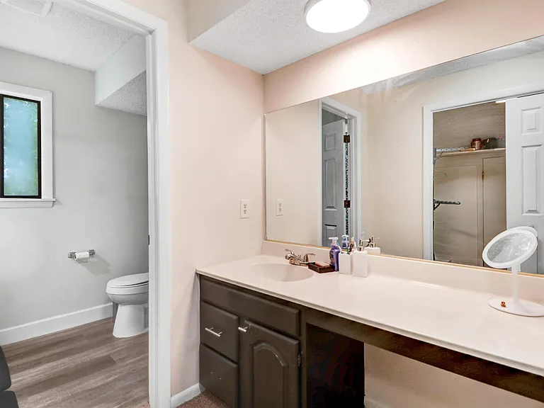1900 Harris St #1 — Photo 18