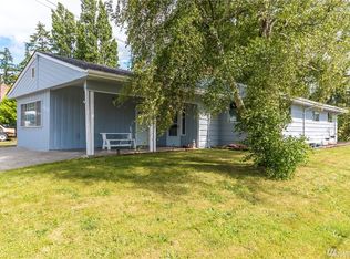 136 Alexis Ln, Oak Harbor, WA 98239