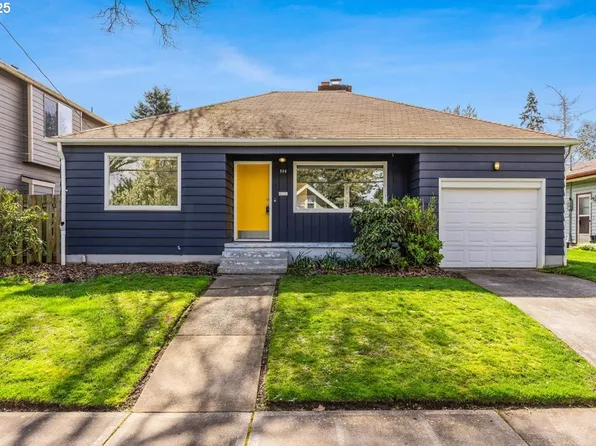 304 NE Stafford St, Portland, OR 97211