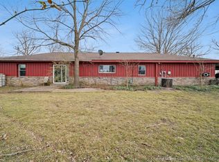 20807 River Bend Dr, Claremore, OK 74019