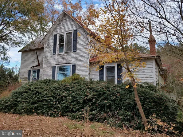 120 Adsit Ln, Freeman, VA 23856