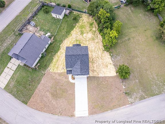 5th image of 1205 Bromley Dr