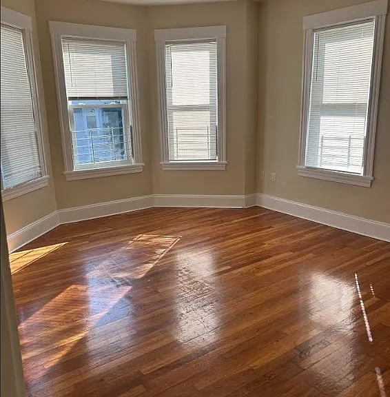 151 Stanwood St — Photo 5