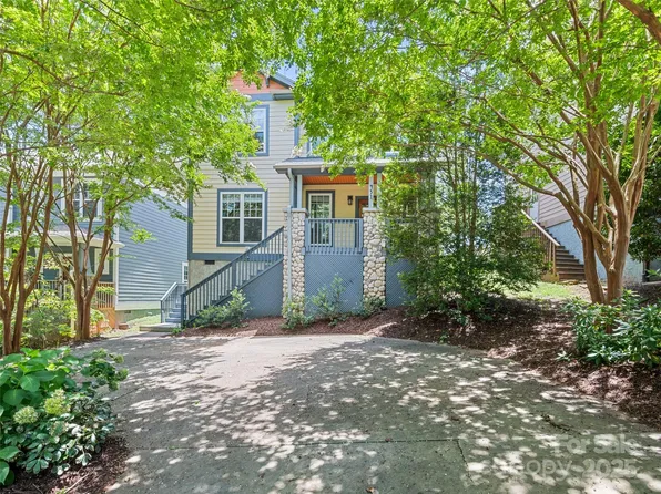 451 Riverview Dr, Asheville, NC 28806