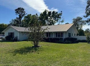 105 Point West Dr, Palatka, FL 32177