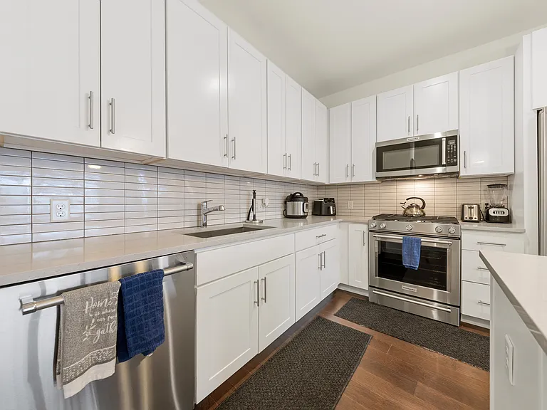 197 Washington St #308 — Photo 9