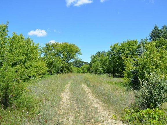 2nd image of 151 Skyline Dr