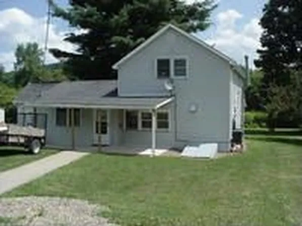 38 Elk St, Coudersport, PA 16915