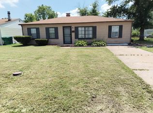 726 Saint Paul Dr, Cahokia, IL 62206