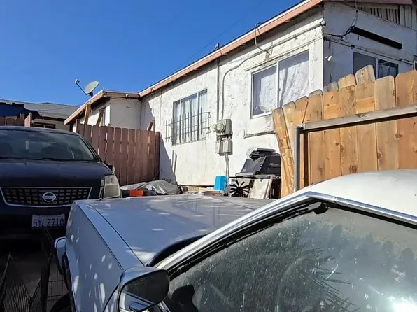 228 36th St, San Diego, CA 92102
