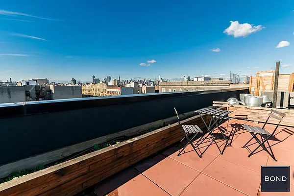 Rented by Bond New York | media 26