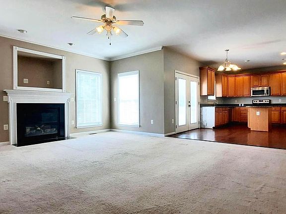2nd image of 10013 Betsy St #39