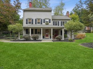 106 Mill Rd APT A, Morris Plains, NJ 07950