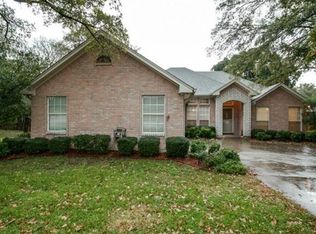217 SW Alsbury Blvd, Burleson, TX 76028