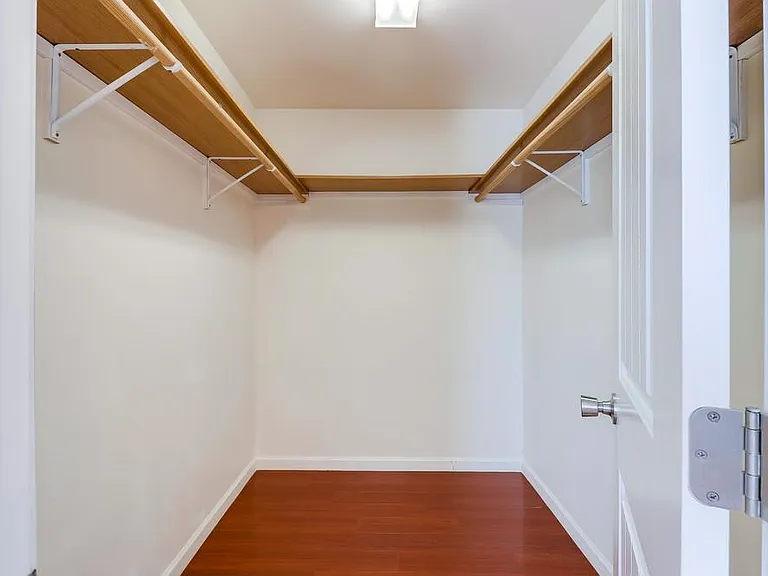 741 Agate St — Photo 17