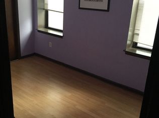 214 N 13th St, Philadelphia, PA 19107