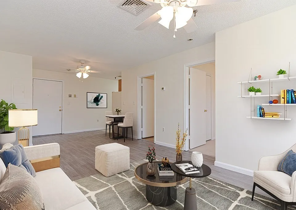 35 Prospect St #114