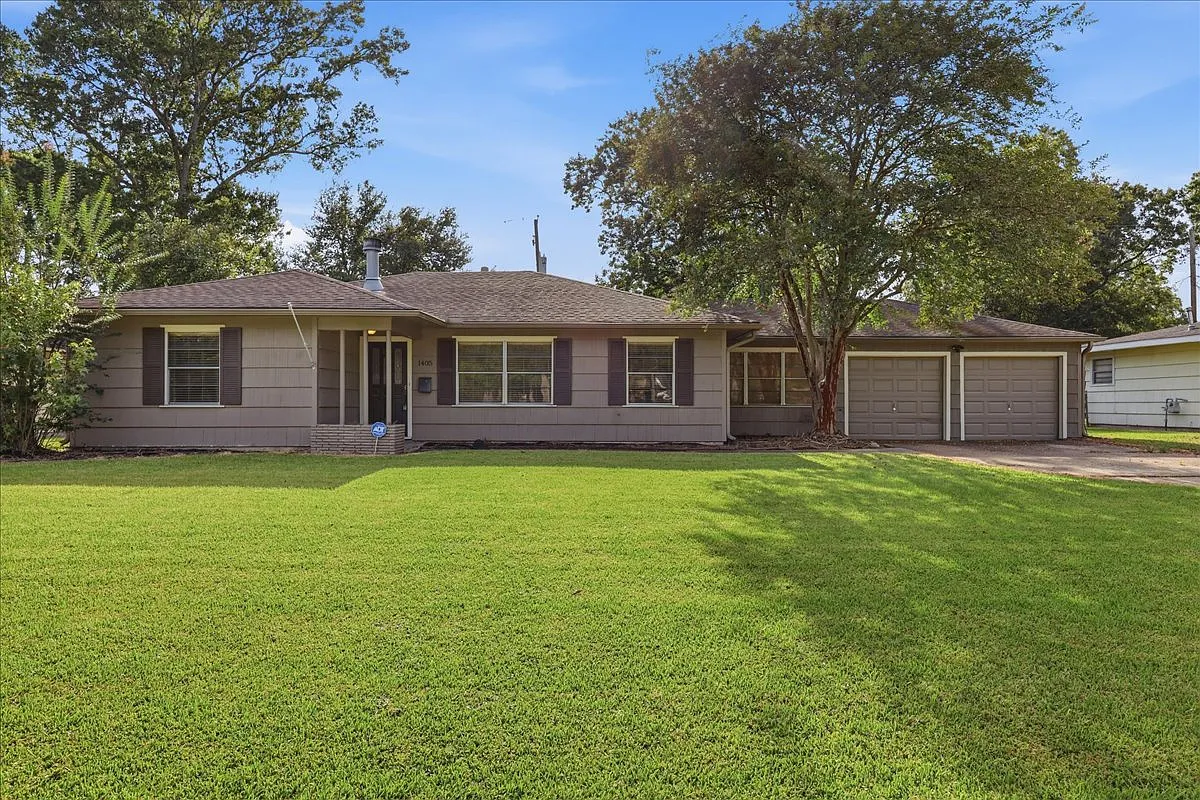 3 bed, 2.5 bath, 1710 sqft, $2,150 — Photo 1