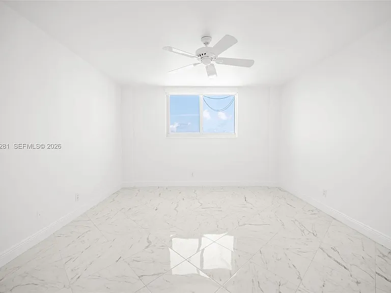 19380 Collins Ave #1122 — Photo 9