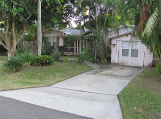 15804 1st St E, Redington Beach, FL 33708