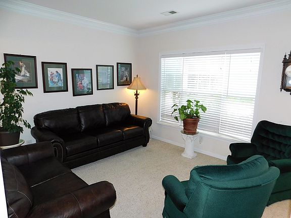 4th image of 1041 Southwood Dr