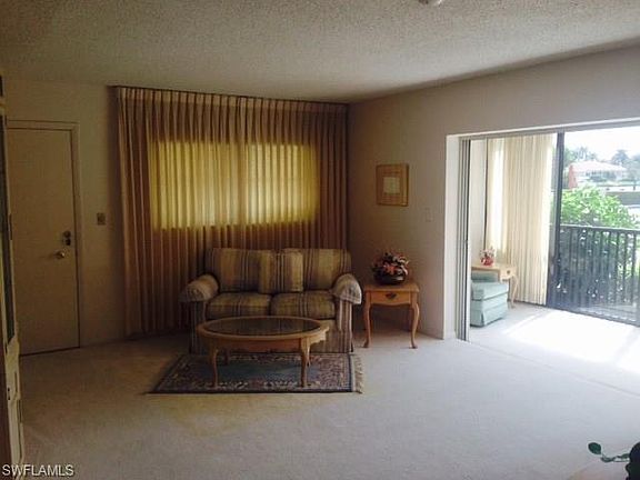 2nd image of 222 Harbour Dr APT 112