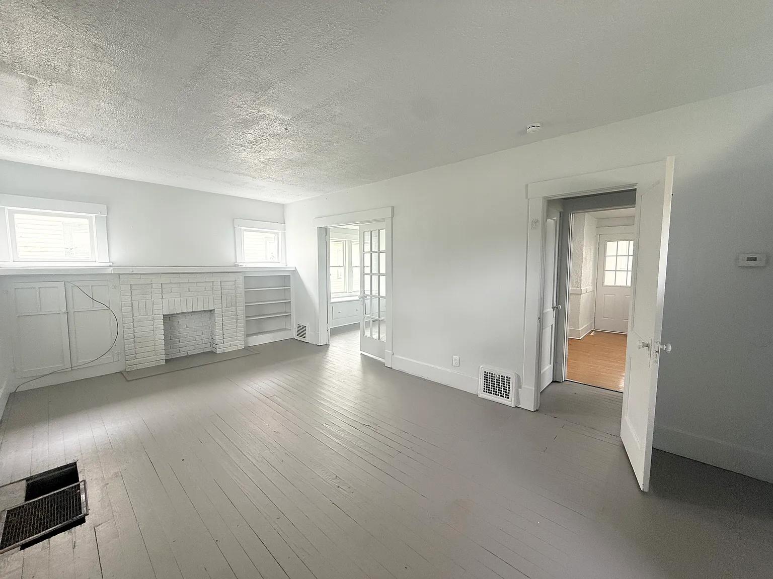 726 Baldwin Ave, Sharon, PA 16146 — Photo 2