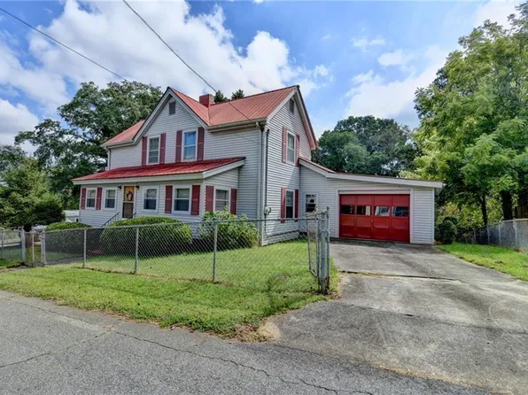 37 Spring St, Gainesville, GA 30501