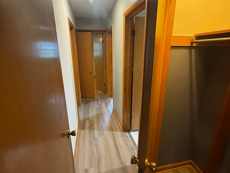 2136 Middletown Eaton Rd — Photo 5