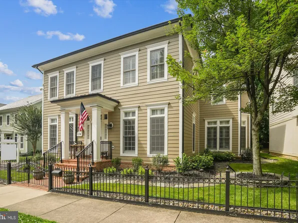 114 Lake St, Gaithersburg, MD 20878