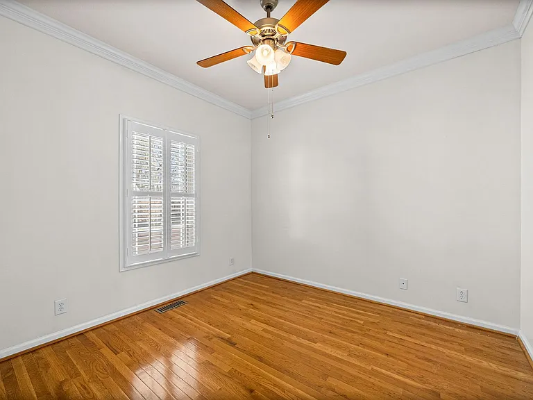 650 Appomattox Ct — Photo 20