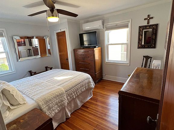 3rd image of 311 73rd St