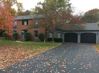3428 Woodland Pl, Columbus, IN 47203