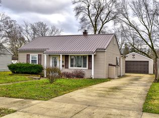 1734 Howard St, Niles, MI 49120