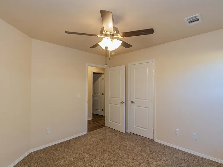7514 Beck Dr — Photo 17