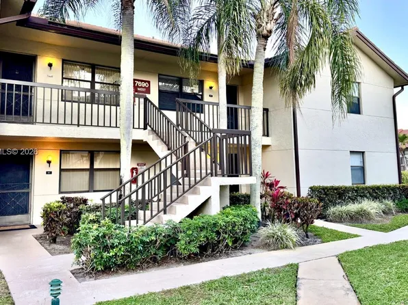 7690 Tahiti Ln APT 202, Lake Worth, FL 33467