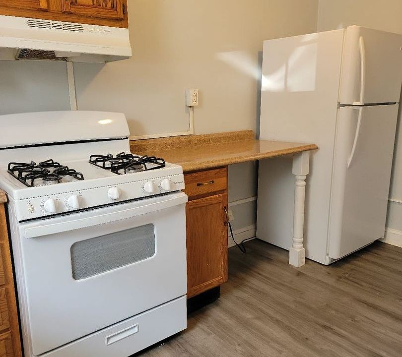 1st image of 19 S Cannon Dr