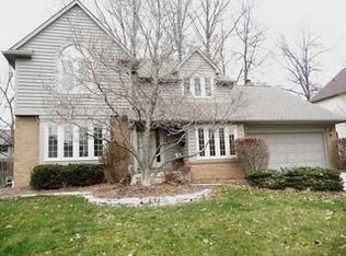 696 Big Rock Dr, Westerville, OH